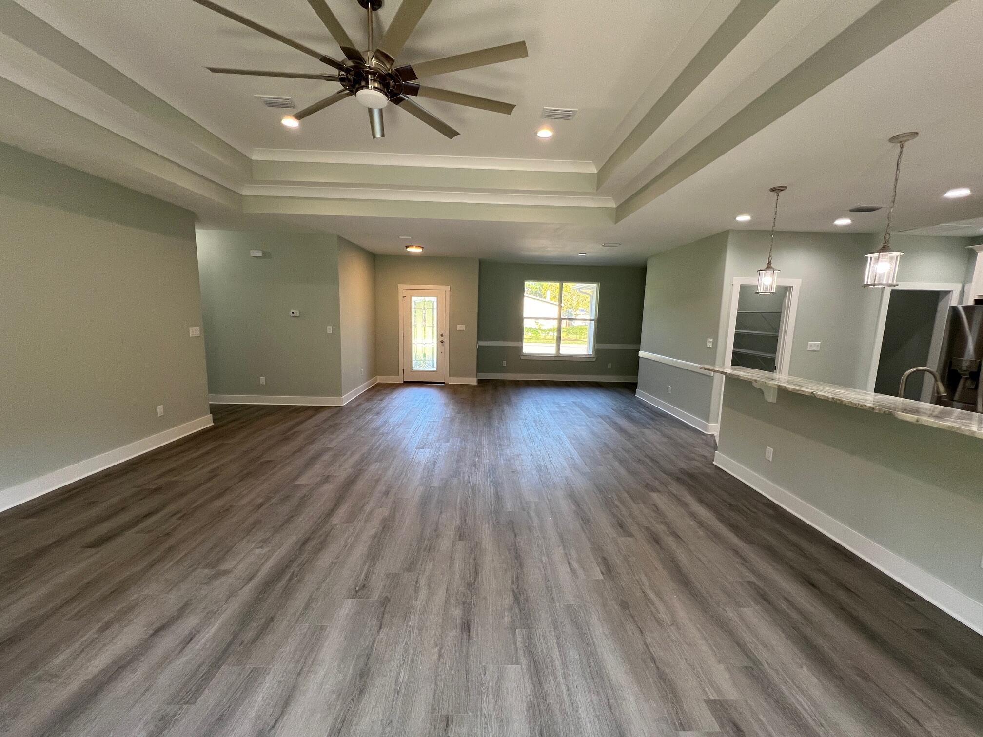 100 Dolphin Road Mary Esther, FL 32569 - Photo 6 of 40 IMG_3318