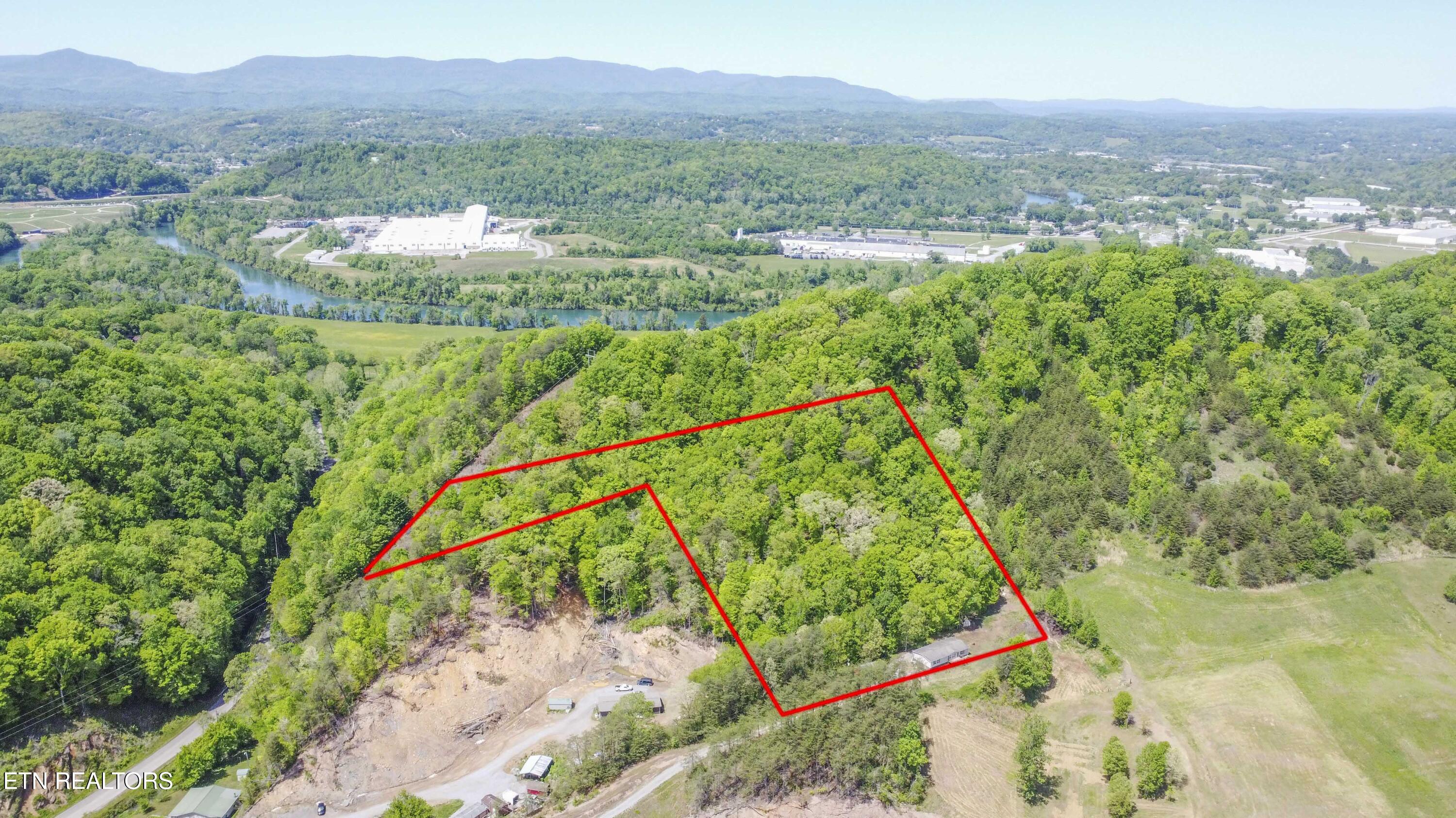 629 Yarnell Road Clinton, TN 37716 - Photo 27 of 37 From Above