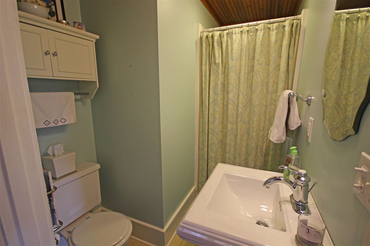 18673 Mission Road Traverse City, MI 49686 - Photo 38 of 59 1819396-37.JPG