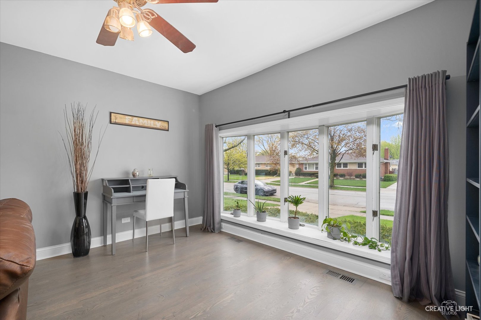 650 West Ronald Drive Addison, IL 60101 - Photo 8 of 14 a view of workspace with furniture and window