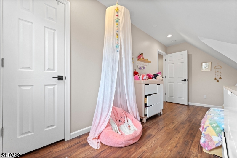 122 Greenbrook Road Green Brook, NJ 08812 - Photo 32 of 47