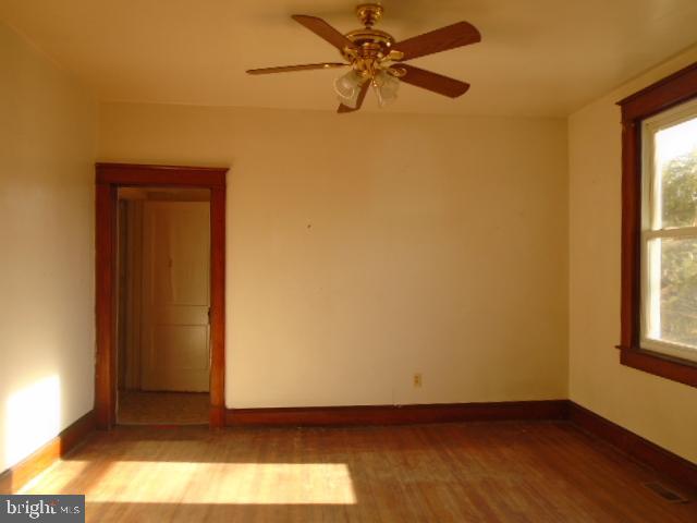 9901 Harford Road Baltimore, MD 21234 - Photo 10 of 30 Gallery Image 10