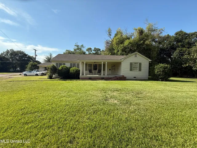 $185,000 | 501 Macarthur Avenue, Greenwood, MS 38930