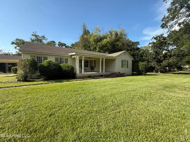 $185,000 | 501 Macarthur Avenue, Greenwood, MS 38930