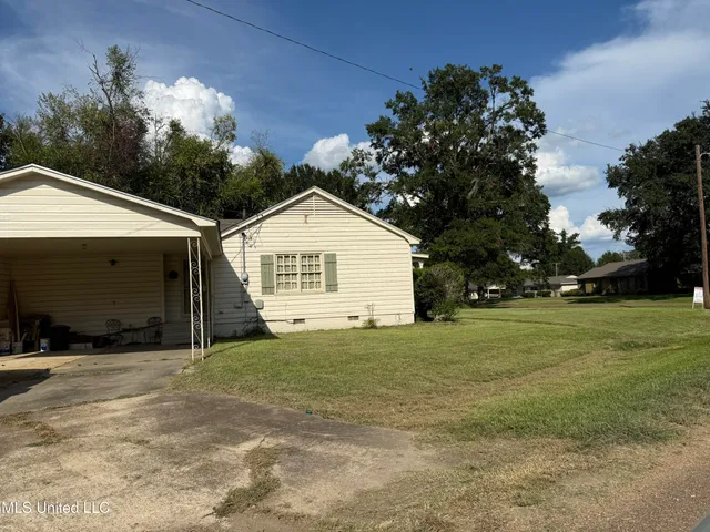 $185,000 | 501 Macarthur Avenue, Greenwood, MS 38930