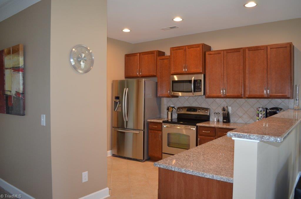 5415 Broadleaf Road Summerfield, NC 27358 - Photo 3 of 28 Gallery Image 3