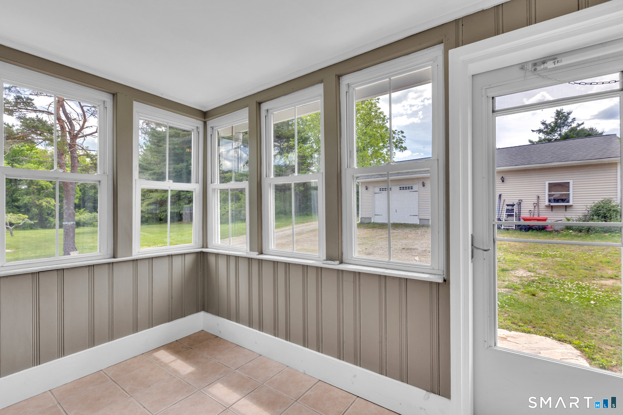 651 Cook Hill Road Killingly, CT 06239 - Photo 17 of 40