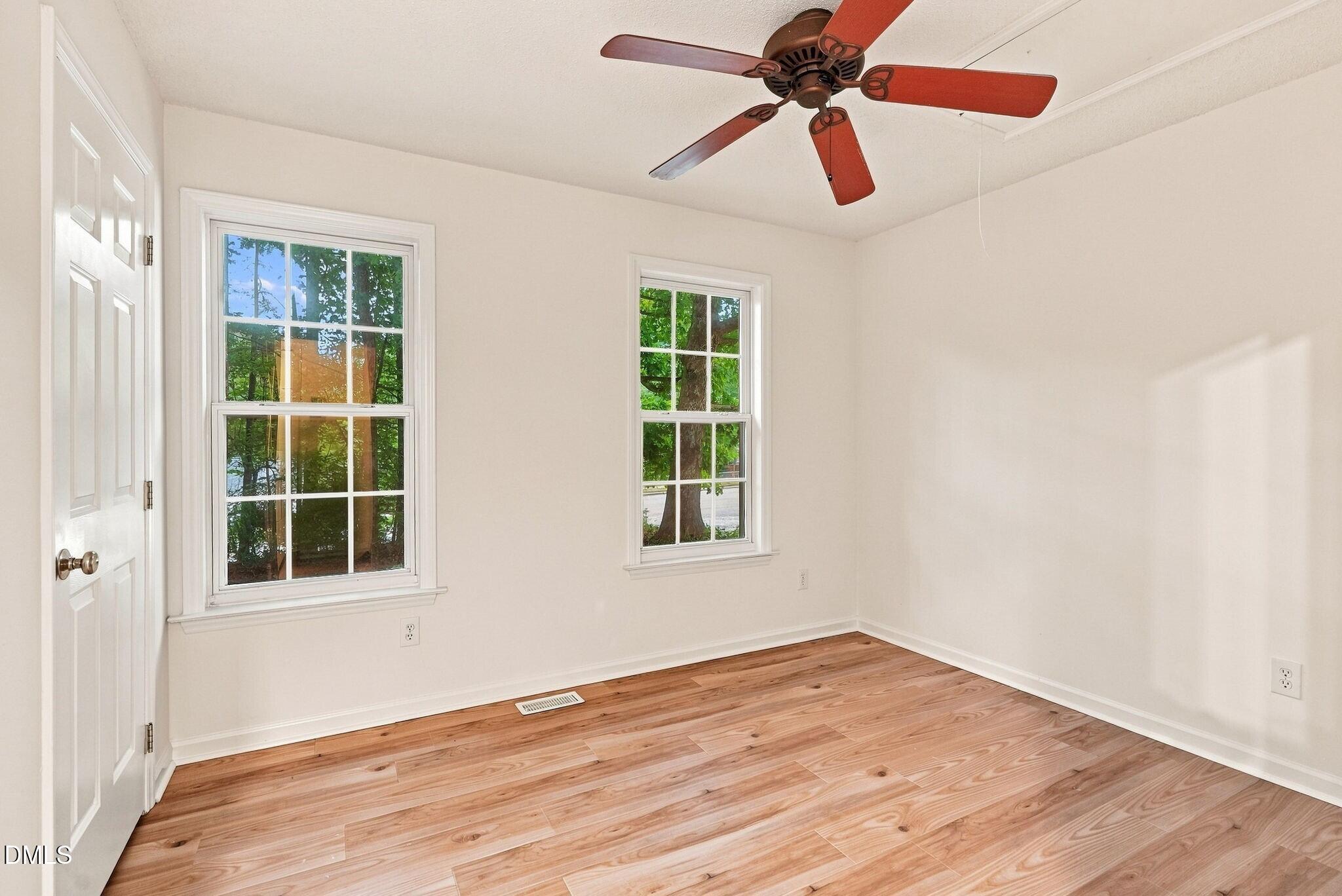 331 Rosehaven Drive Raleigh, NC 27609 - Photo 28 of 41 028_331 Rosehaven Drive34