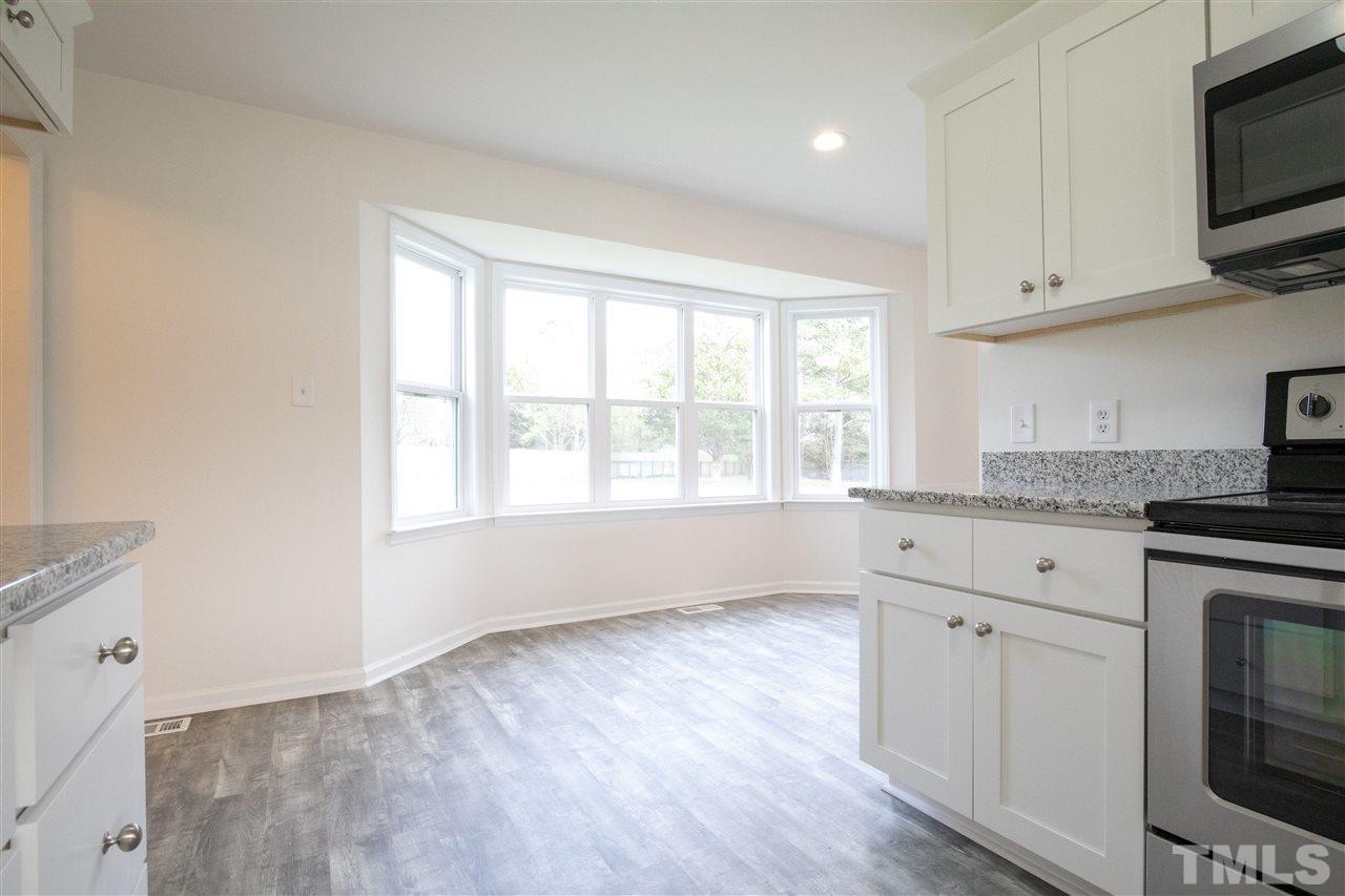 8601 Manns Loop Road Apex, NC 27539 - Photo 9 of 25 Gallery Image 9