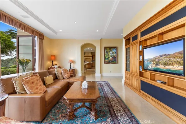 a black and white photo of a couch