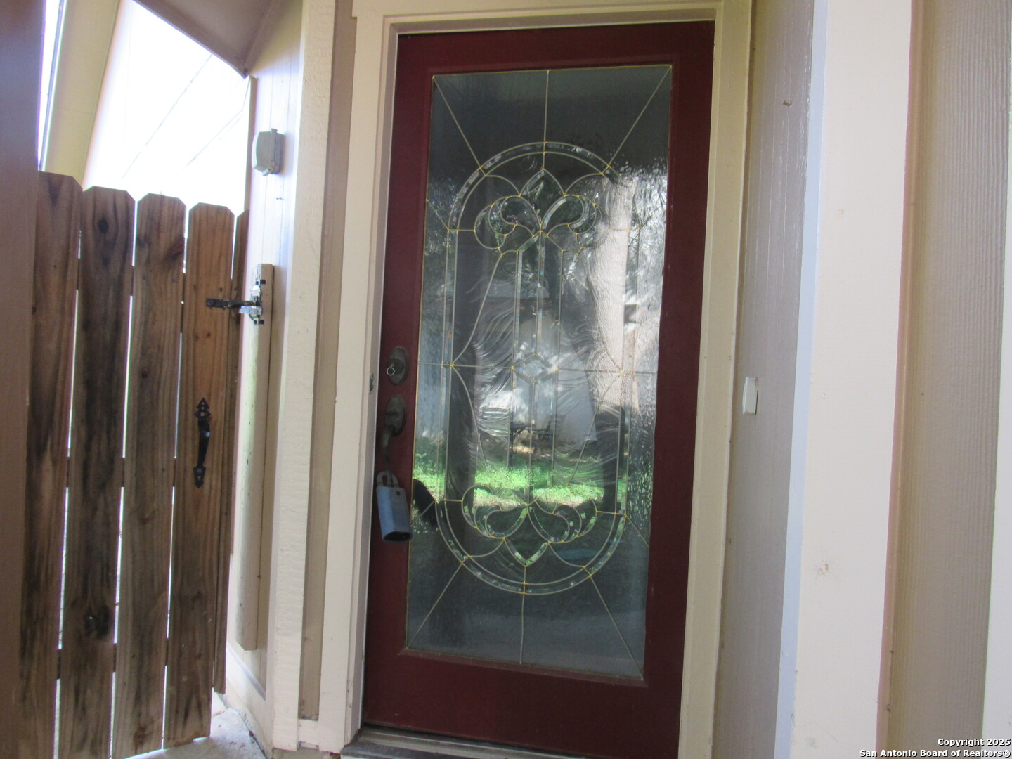7731 Clear Ridge Drive San Antonio, TX 78239 - Photo 4 of 54 a view of a glass door