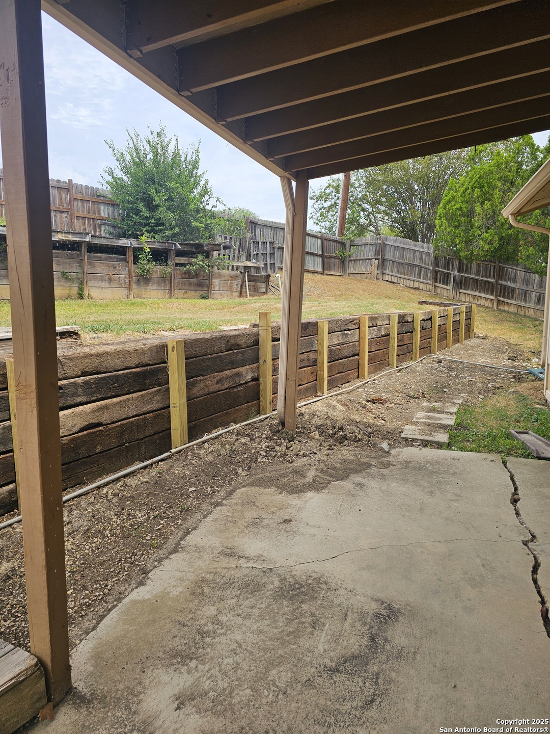 7731 Clear Ridge Drive San Antonio, TX 78239 - Photo 51 of 54 a view of a house with a ocean from a porch