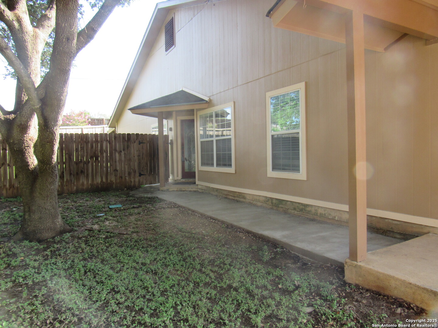 7731 Clear Ridge Drive San Antonio, TX 78239 - Photo 8 of 54