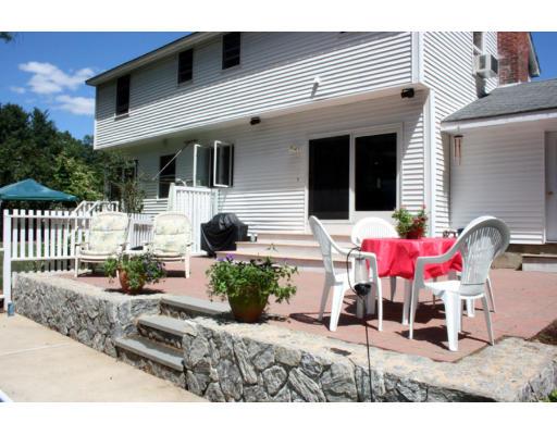 16 Red Barn Road Wayland, MA 01778 - Photo 3 of 26