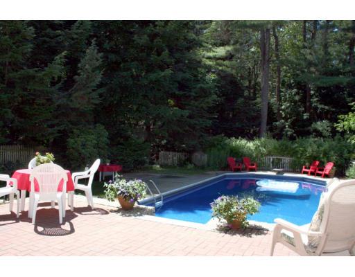 16 Red Barn Road Wayland, MA 01778 - Photo 8 of 26