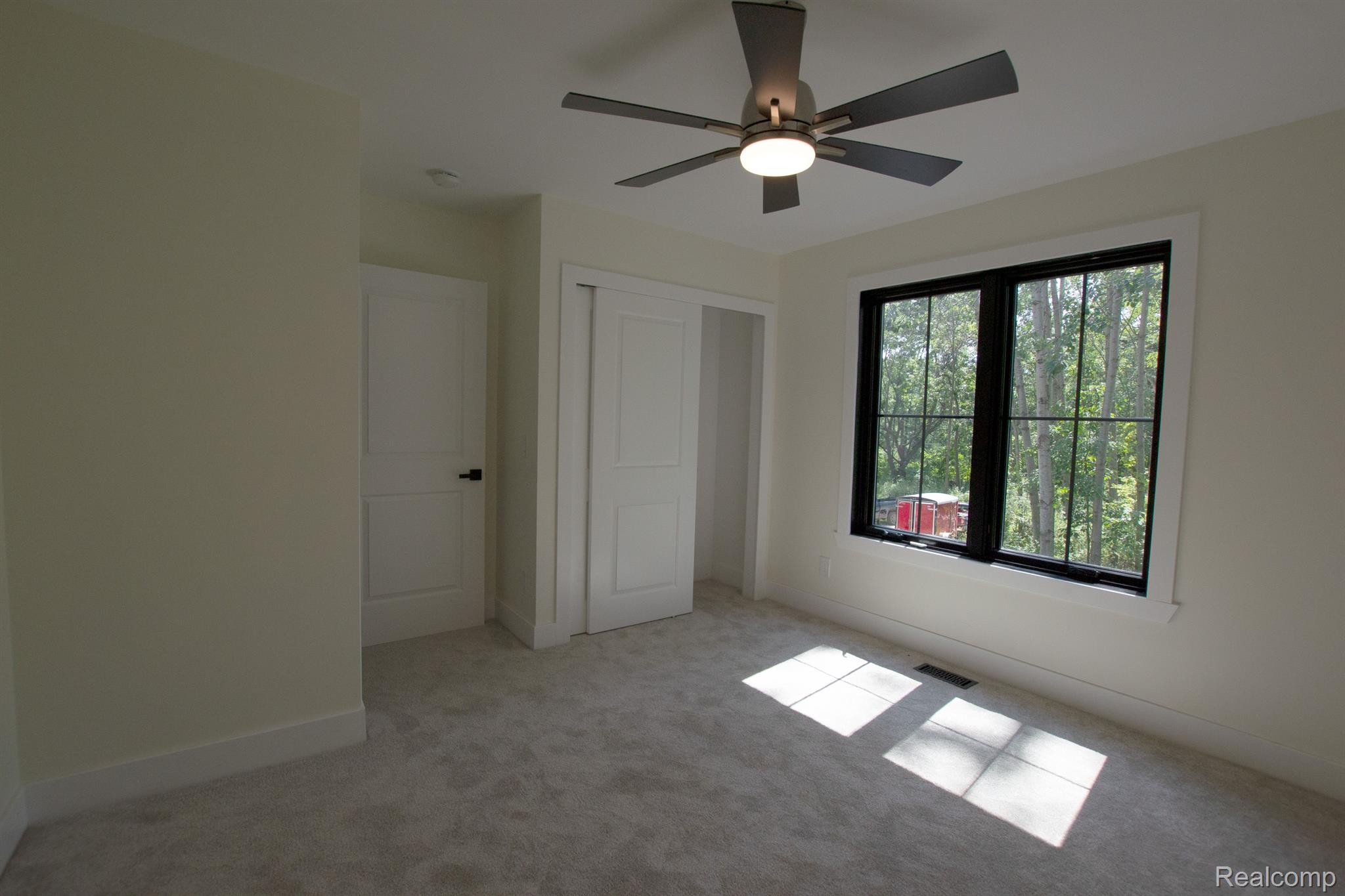 2605 North Hughes Road Howell, MI 48855 - Photo 32 of 33 Room 3