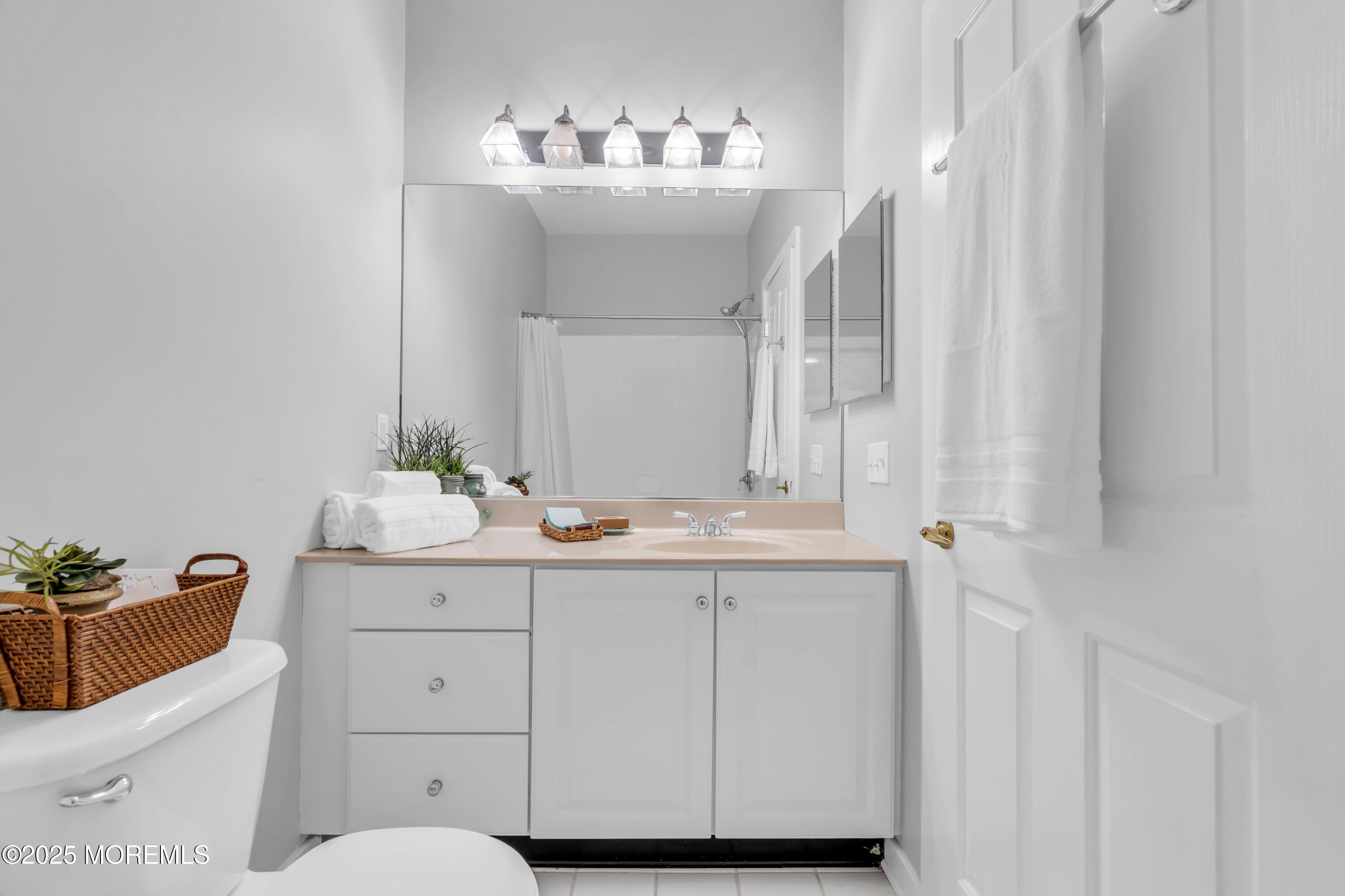 239 Beach Front, Unit 3 Manasquan, NJ 08736 - Photo 42 of 100 044_dsc09317_258