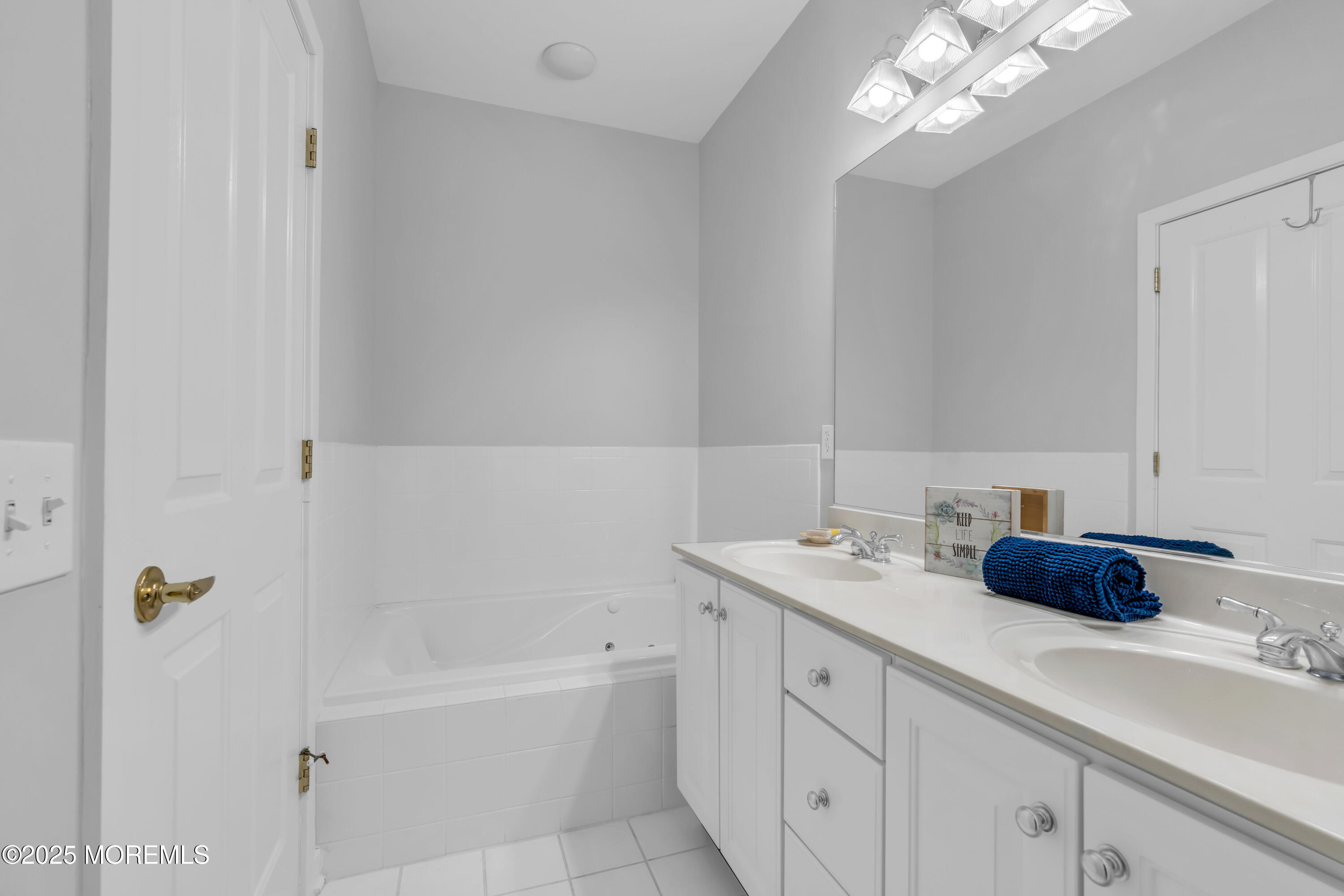 239 Beach Front, Unit 3 Manasquan, NJ 08736 - Photo 50 of 100 046_dsc09347_323