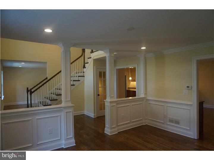 236 Valley View Road Berwyn, PA 19312 - Photo 5 of 25 Dining Room