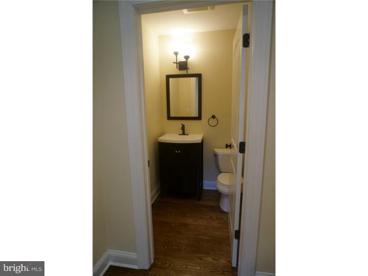 236 Valley View Road Berwyn, PA 19312 - Photo 9 of 25 Half Bath