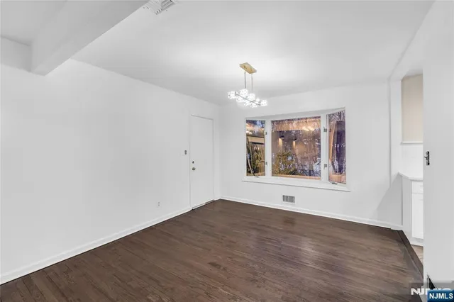 $1,299,000 | 1011 Washington Avenue South, Old Tappan, NJ 07675