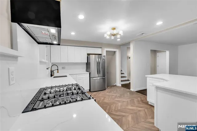 $1,299,000 | 1011 Washington Avenue South, Old Tappan, NJ 07675