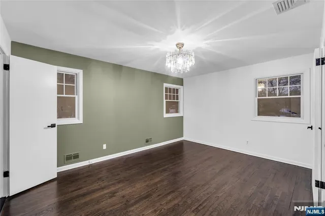 $1,299,000 | 1011 Washington Avenue South, Old Tappan, NJ 07675