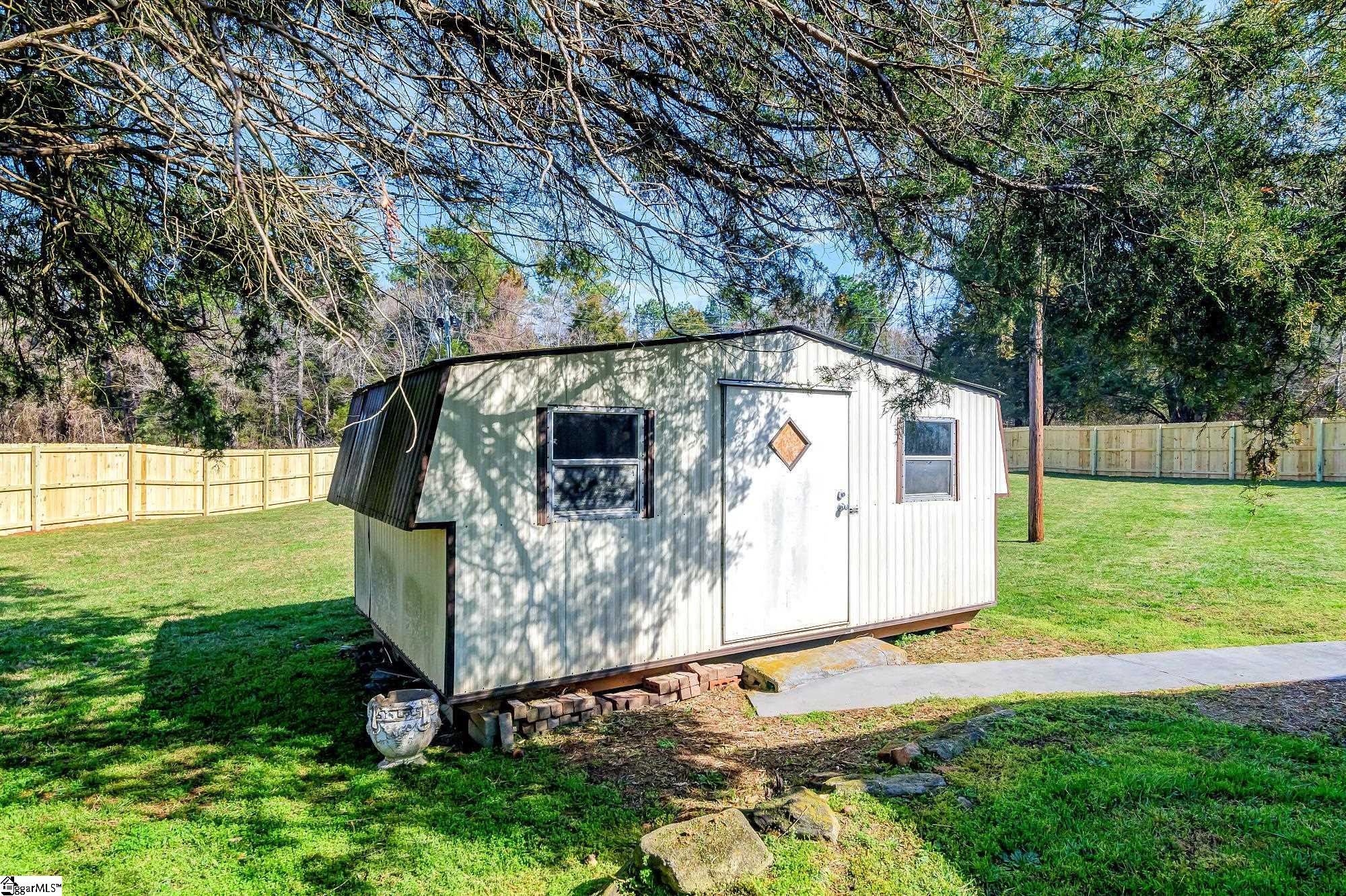 1121 Old Bessie Road Piedmont, SC 29673 - Photo 8 of 42