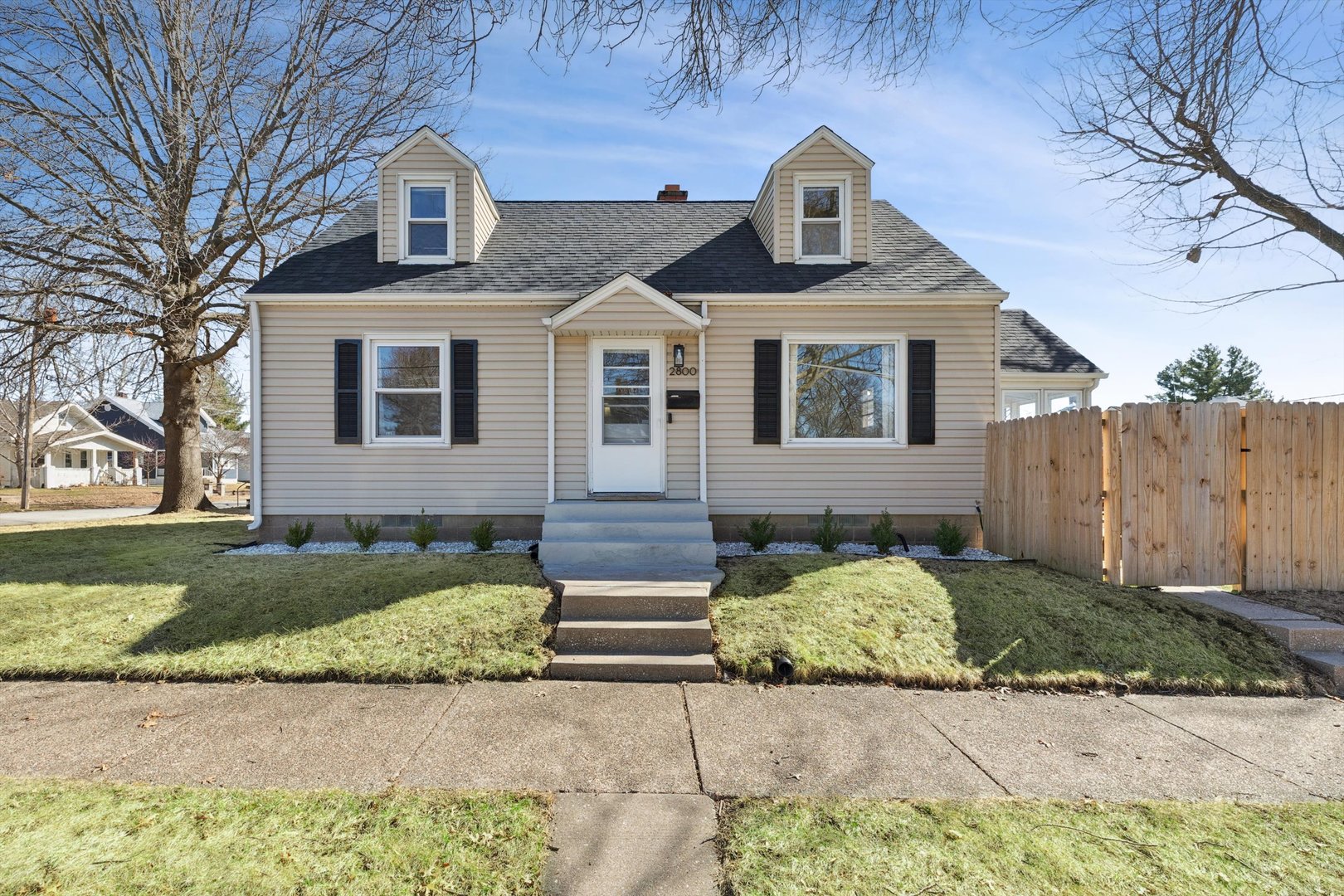 2800 15th Street Moline, IL 61265 - Photo 1 of 23