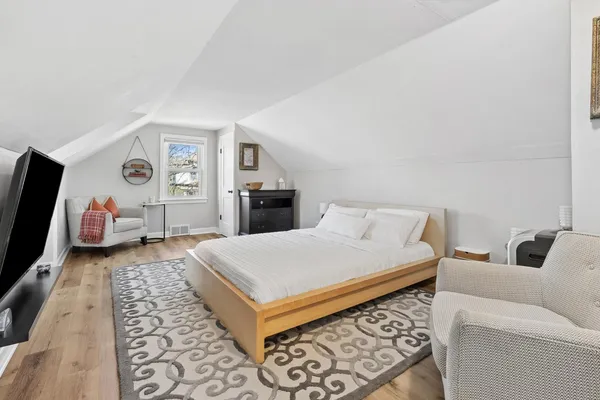 $190,000 | 2800 15th Street, Moline, IL 61265