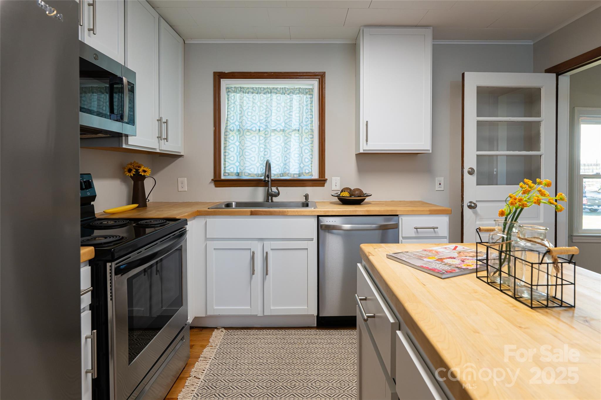 720 Reed Street Asheville, NC 28803 - Photo 16 of 37
