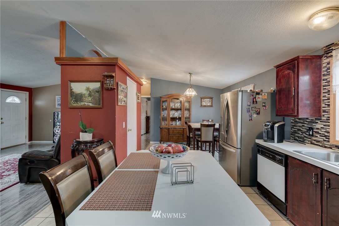 1640 Ridgeview Lane Wenatchee, WA 98801 - Photo 8 of 23 Gallery Image 8