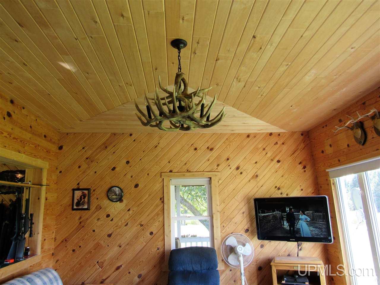 5226 Co Road Rock, MI 49880 - Photo 15 of 34
