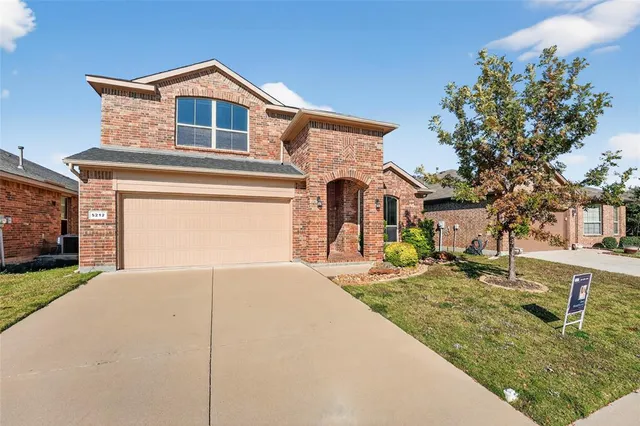 $357,900 | 5212 Sugarcane Lane, Fort Worth, TX 76179