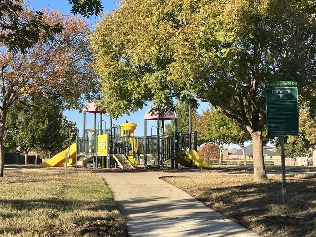 $357,900 | 5212 Sugarcane Lane, Fort Worth, TX 76179