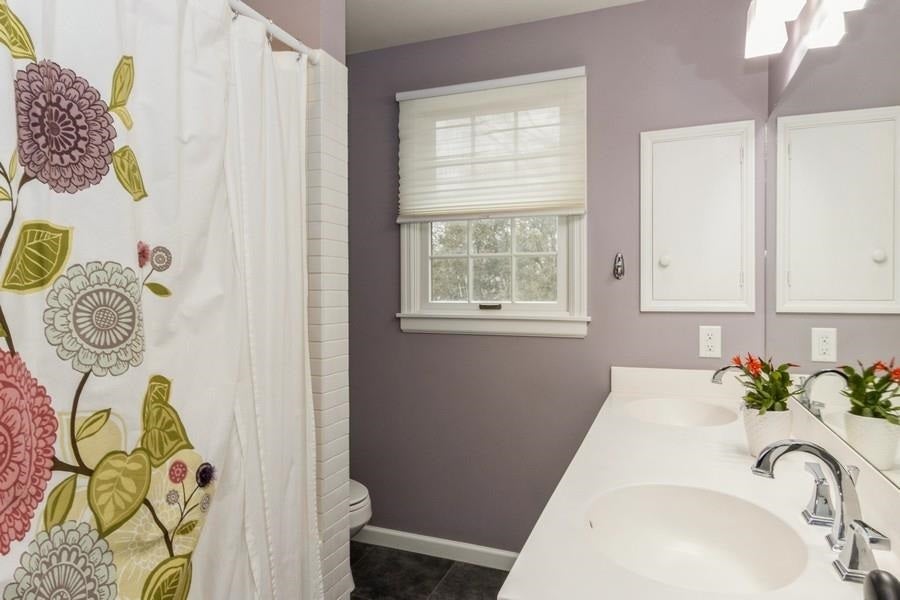 2032 Ridgeway Drive Iowa City, IA 52245 - Photo 33 of 43 Gallery Image 33