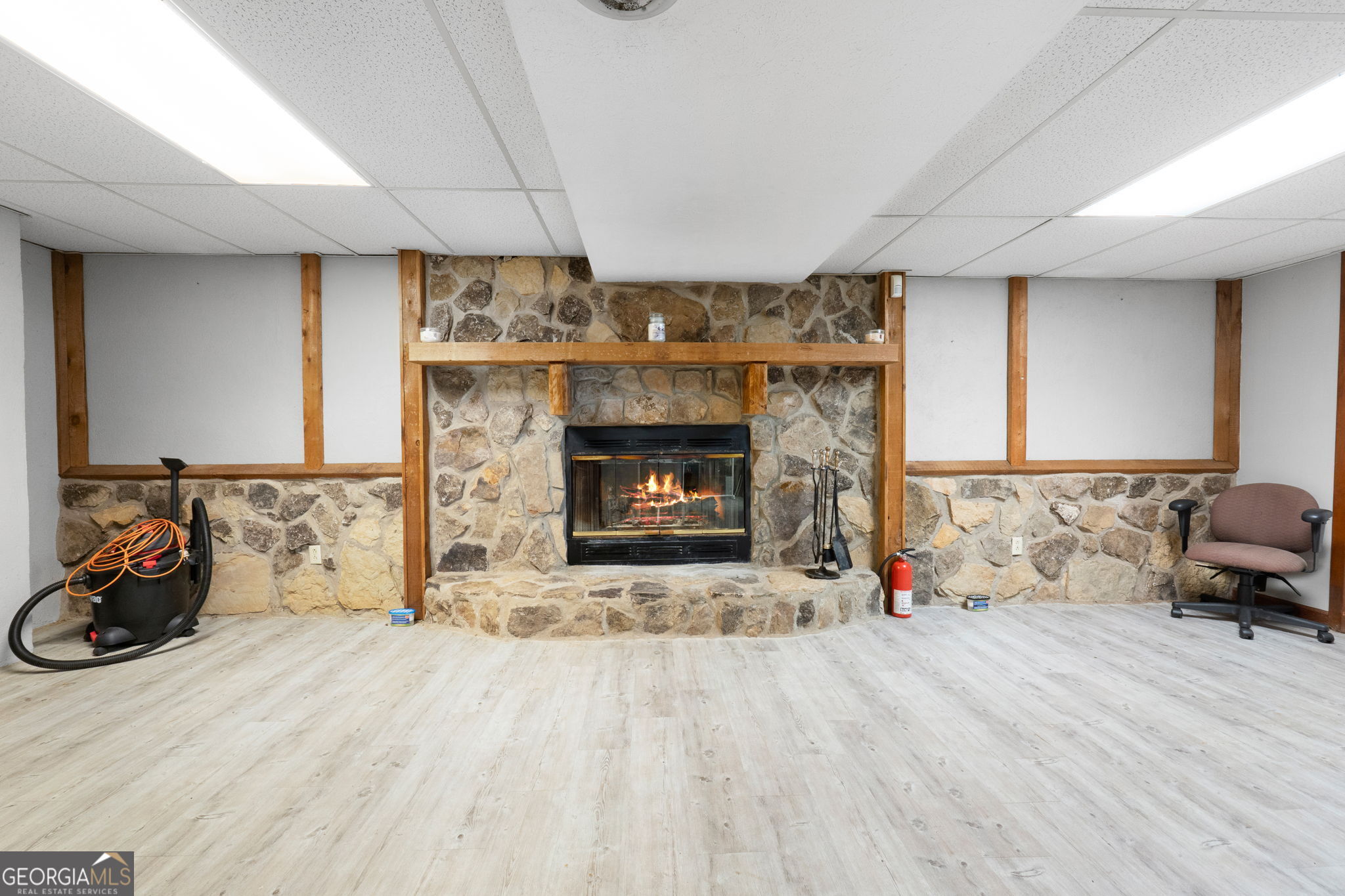 2050 North McDonough Road Griffin, GA 30223 - Photo 29 of 42 a view of a livingroom with furniture and a fireplace