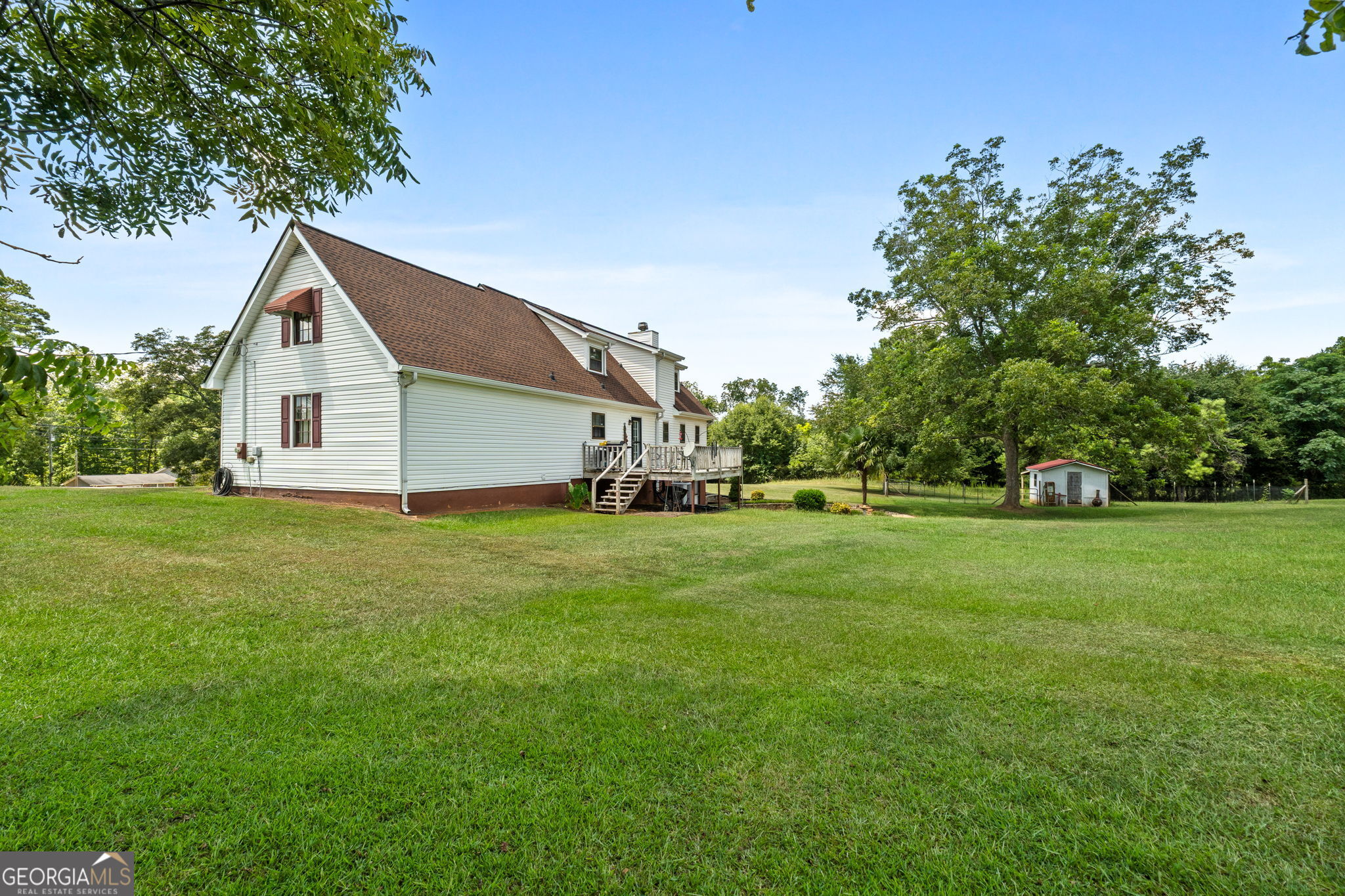 2050 North McDonough Road Griffin, GA 30223 - Photo 32 of 42 a house view with garden space
