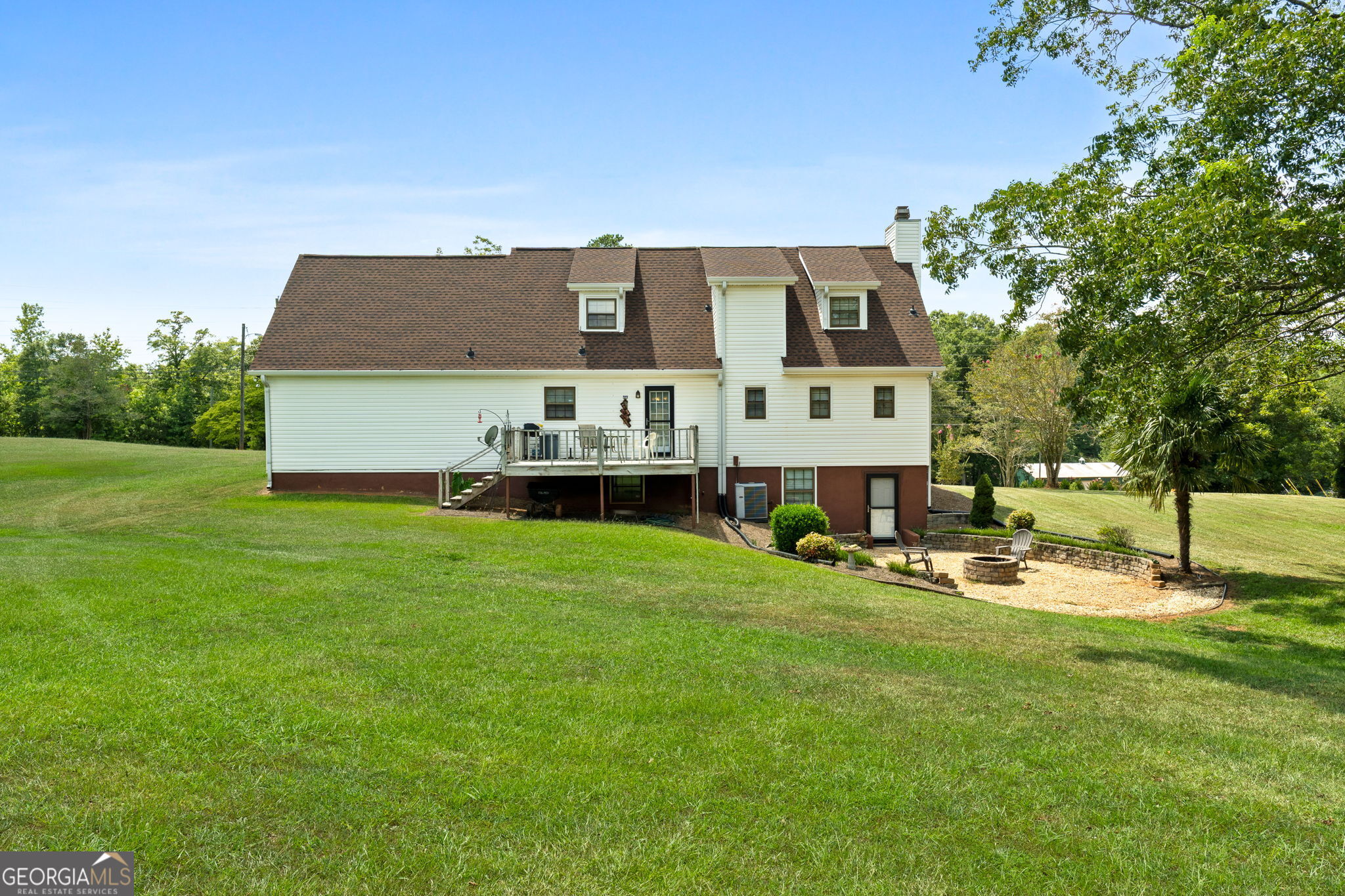 2050 North McDonough Road Griffin, GA 30223 - Photo 33 of 42 a house view with a garden space