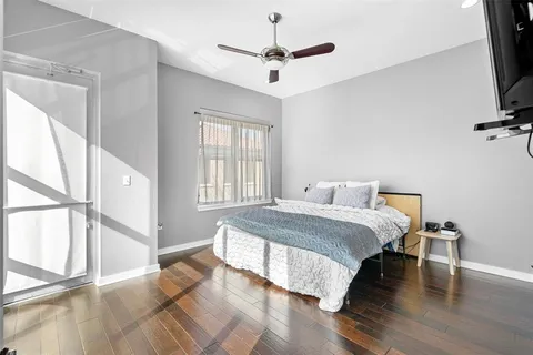 $495,000 | 2604 Museum Way, Unit 2101, Fort Worth, TX 76107