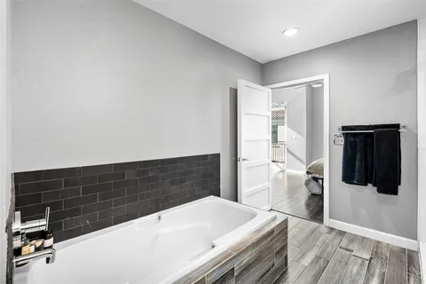 $495,000 | 2604 Museum Way, Unit 2101, Fort Worth, TX 76107