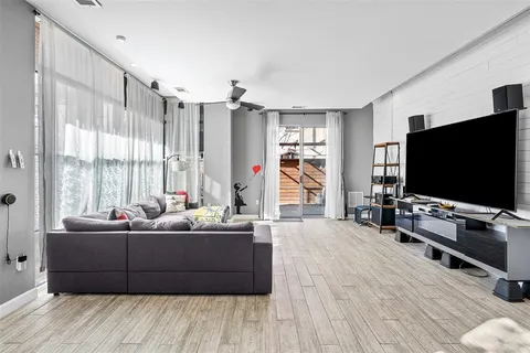 $495,000 | 2604 Museum Way, Unit 2101, Fort Worth, TX 76107