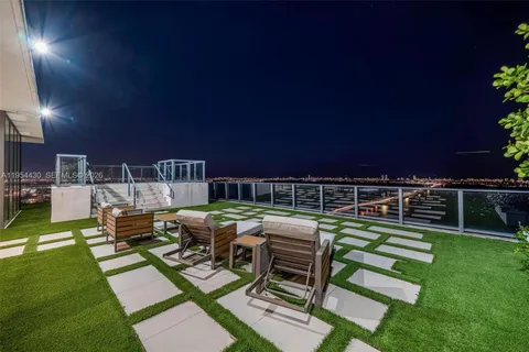 $4,995,000 | 3131 Northeast 7th Avenue, Unit UPH5303, Miami, FL 33137