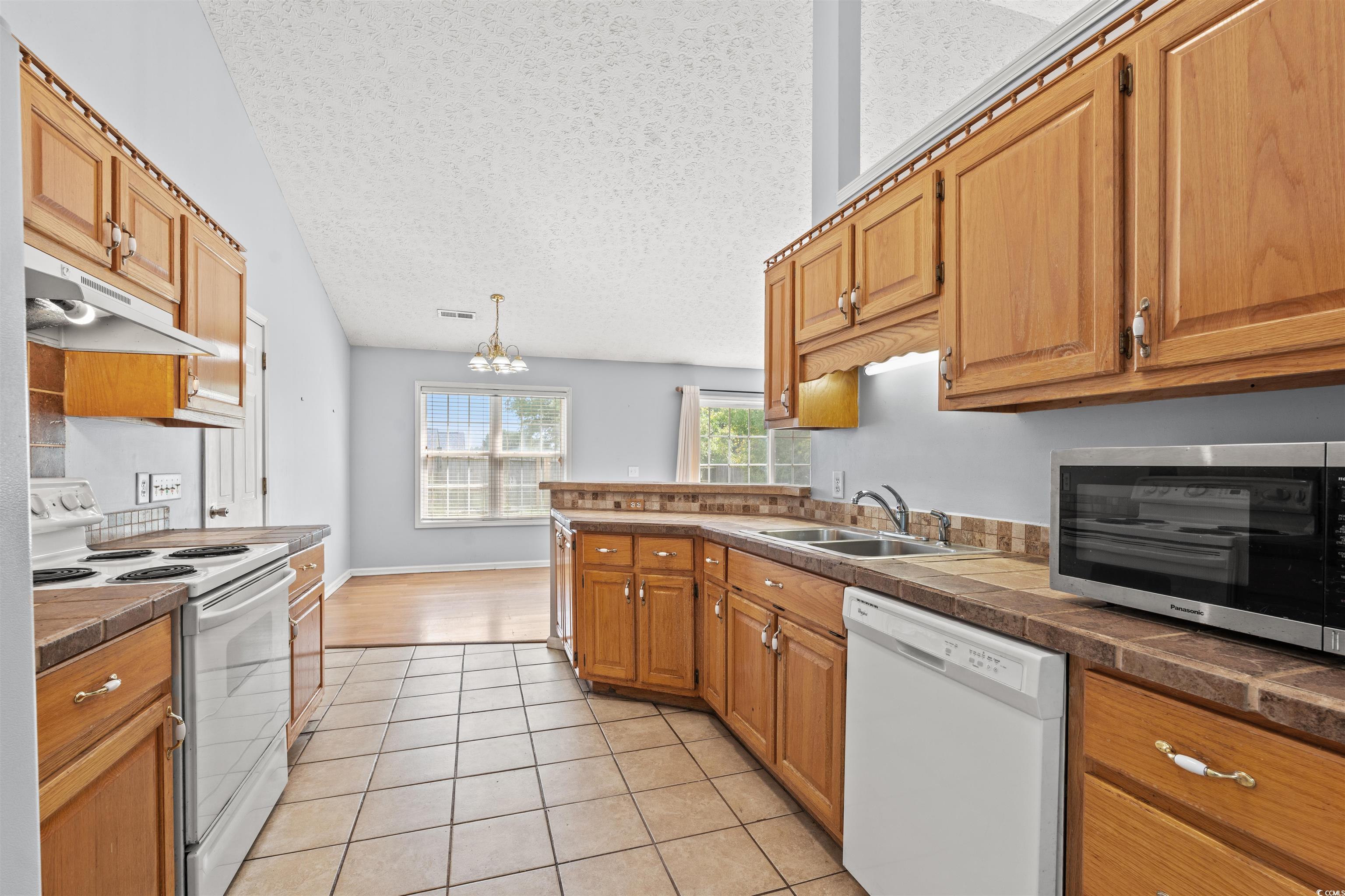 790 Drawbridge Drive Conway, SC 29526 - Photo 10 of 40