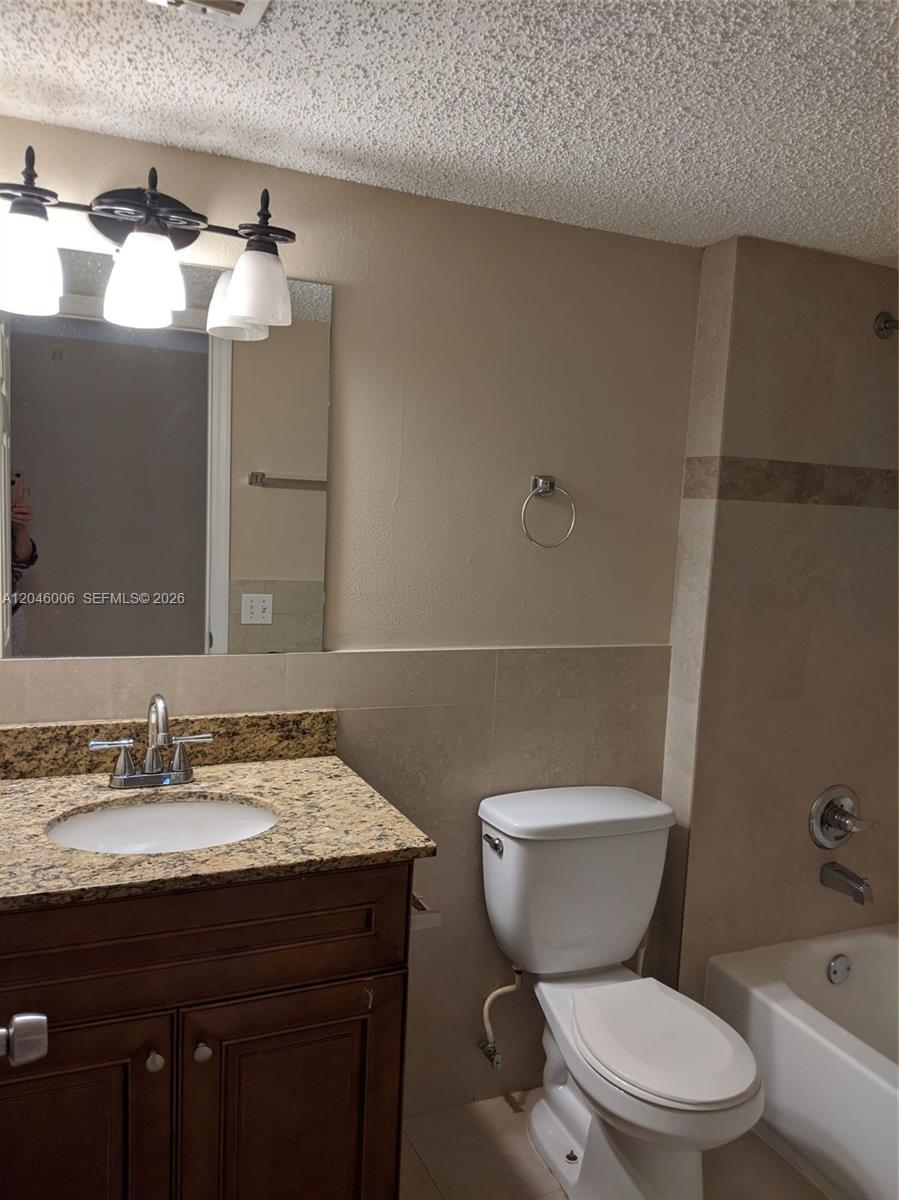 4015 West McNab Road, Unit D210 Pompano Beach, FL 33069 - Photo 19 of 34