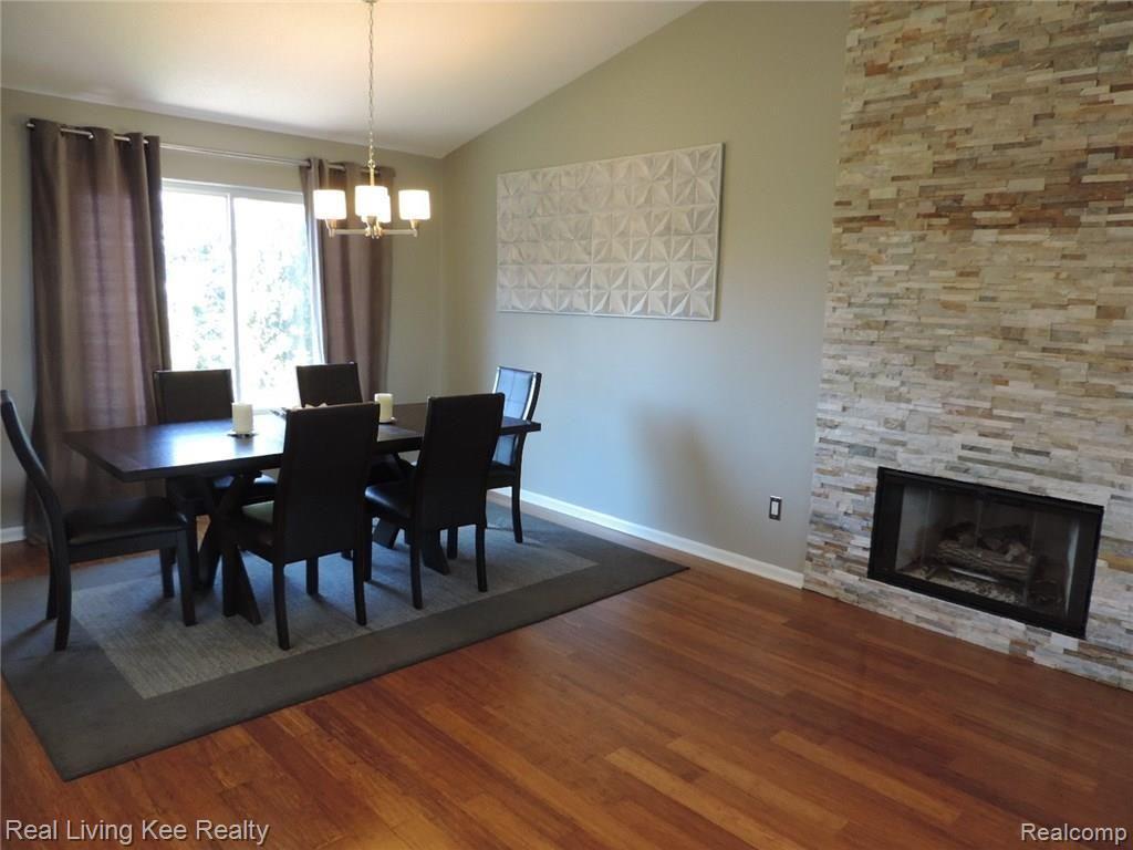 4898 Georgetown Drive Rochester, MI 48306 - Photo 5 of 29