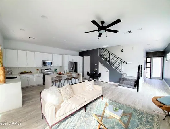 $3,500 | 3900 North 30th Street, Unit STE 2, Phoenix, AZ 85016