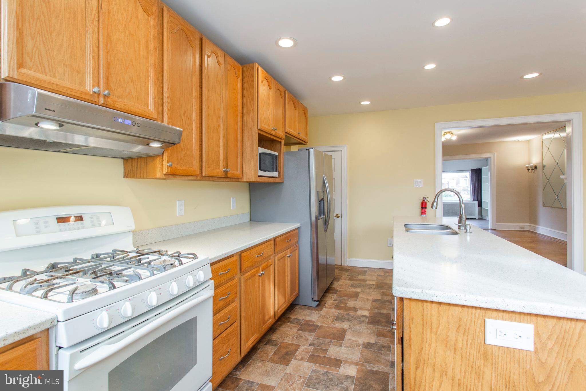 5658 Gainor Road Philadelphia, PA 19131 - Photo 12 of 34 Gallery Image 12