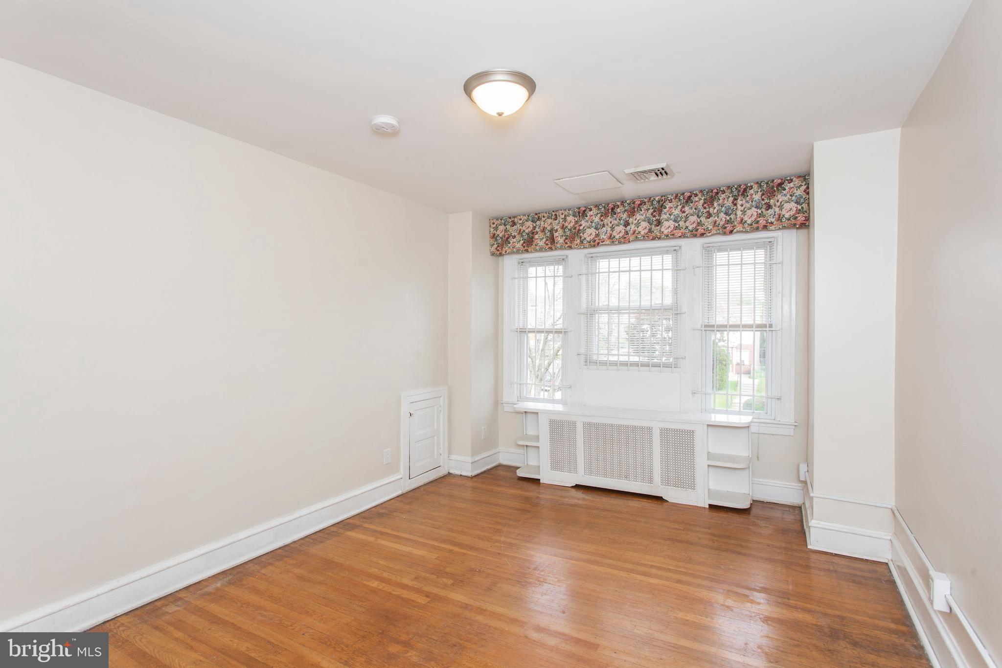 5658 Gainor Road Philadelphia, PA 19131 - Photo 19 of 34 Gallery Image 19