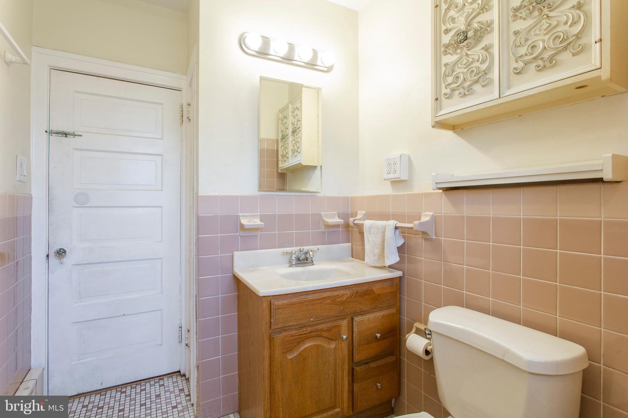 5658 Gainor Road Philadelphia, PA 19131 - Photo 24 of 34 Gallery Image 24